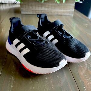 Adidas Cloudfoam